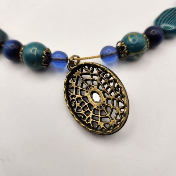 Unbranded Elegant Blue Beaded Pendant Necklace Fashion Jewlery - Picture 5 of 5